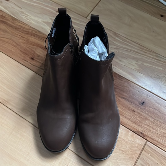 American Rag Booties - Picture 9 of 14